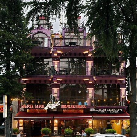 Antika Hotel Batumi Bagian luar foto