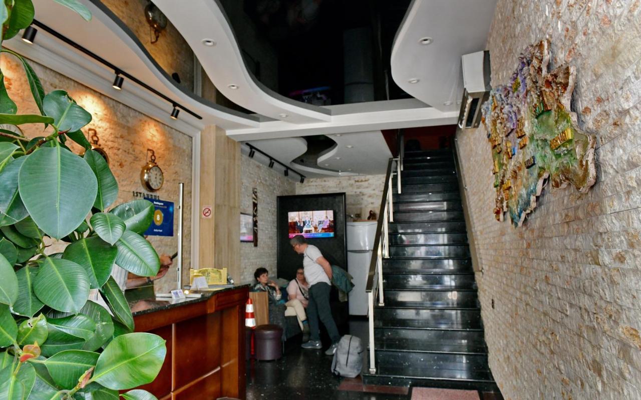 Antika Hotel Batumi Bagian luar foto